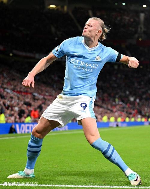 拿日本战犯照片！三笘薰8天仍未道歉，足球游戏怒了：删除，价值归零