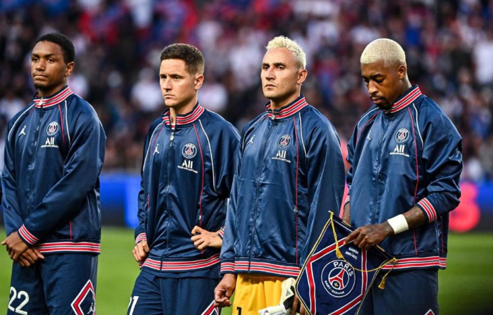 球星赛后发文鼓励全队：继续战斗