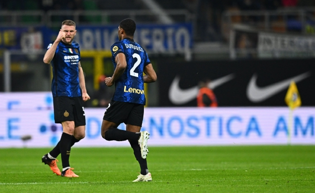 意媒：本托想离开沙特转会欧洲，国米和米兰对其感兴趣