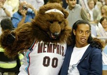 NBA裁判判罚尺度讨论 关键回合争议分析