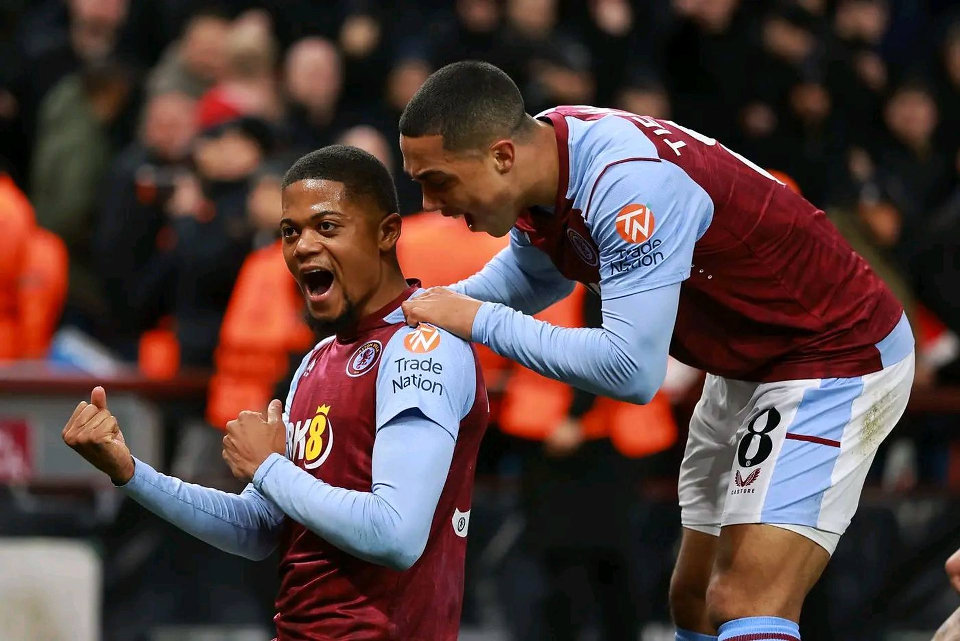 巴萨今夏卖卡萨多免签托马斯引热议