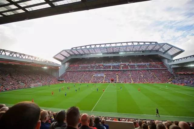 国米官方：阿切尔比右大腿股二头肌拉伤，据悉将缺席一个月